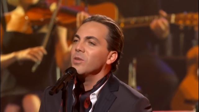 Yanni -  Ni La Fuerza Del Destino (Vocal performance by Cristian Castro) Live 2009 HD