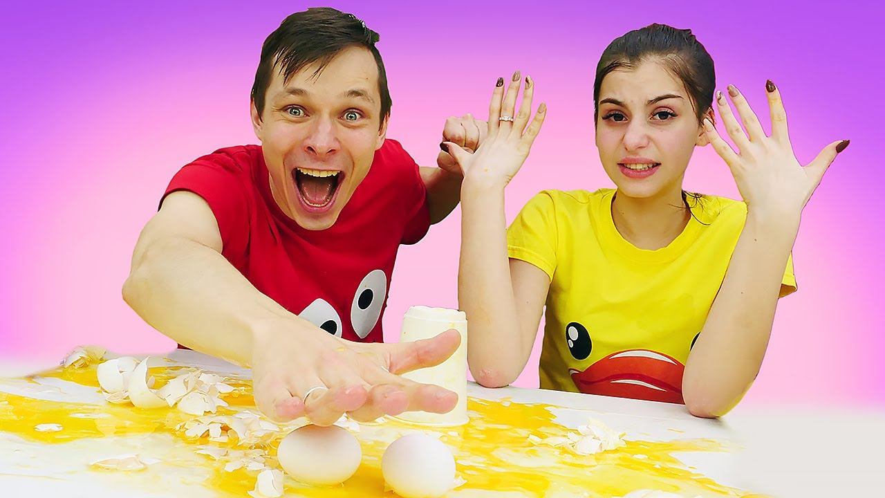 ЧЕЛЛЕНДЖ с яйцом - Новые смешные челленджи в шоу ВИКИ - Видео игры для девочек Лучшие подружки смотреть онлайн