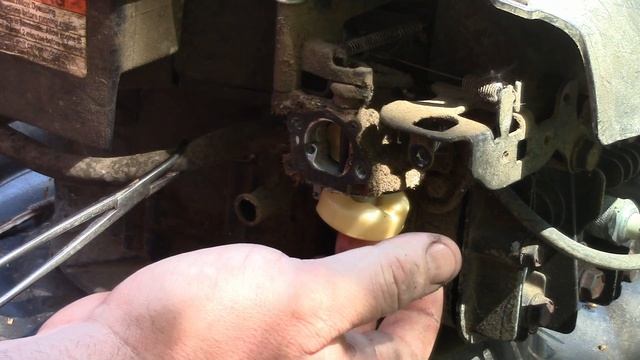 Briggs and Stratton, Lawn Mower Engine Surges, Troubleshooting Surging, Low Idle RPM No Power Fixed смотреть онлайн