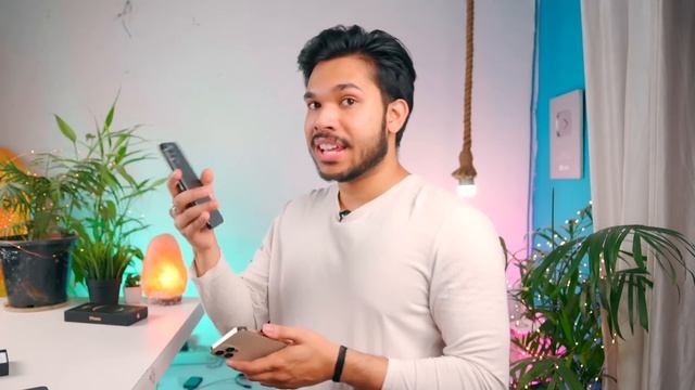 iPhone 12 PRO MAX in 10,000RS - Biggest SCAM - CLONE UNBOXING смотреть онлайн