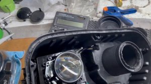 Dodge Challenger. Установка bi led линз. Додж Хеми