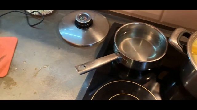 Суп пюре из кабачка с клёцками из индейки! смотреть онлайн