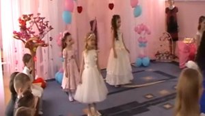 Трогательный танец дочек с папами на Выпускном в детском садике. Кульминация