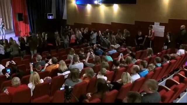 Walk The Moon - Shut Up And Dance With Me. Уроки гитары в Подольске для взрослых и детей 7notes. смотреть онлайн