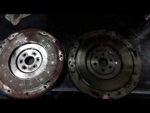 Маховик от Весты 1.8 устанавливаем на Весту 1.6