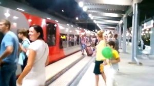 Адлер. Вокзал пригородных поездов. Поездка на Ласточке в Лазаревское #ДмитрийВоронцов