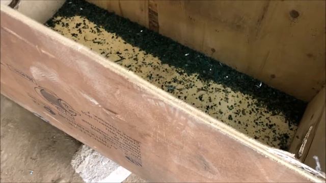 Измельчение пластиковой ленты
