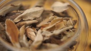 Чай Пуэр белый "Люй Я Бао"