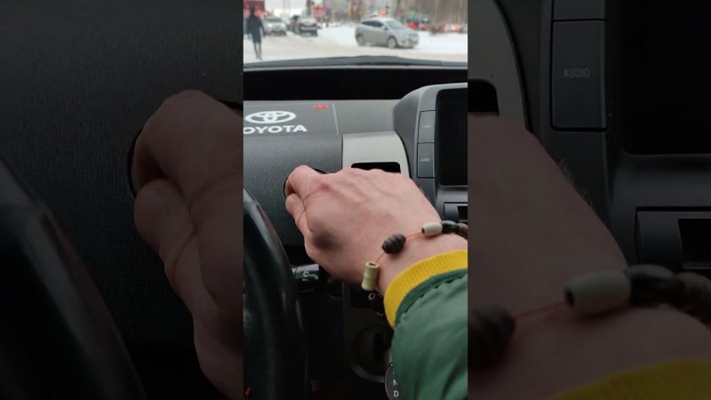 Не горит панель приборов. Тойота Приус 20. Toyota Prius.