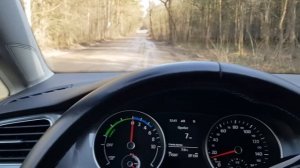 Volkswagen E-Golf Обзор и Тест Драйв! Реальный запас Хода!