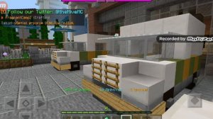 Я играю в прятки блоками на сервере The Hive