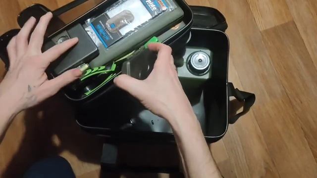 Вариант компановки сумки для рыбалки Carptoday Aqua Box