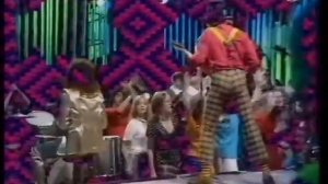 SLADE - Mama Weer All Crazee Now        Noddy Holder     Dave Hill    Jim Lea   Don Powell