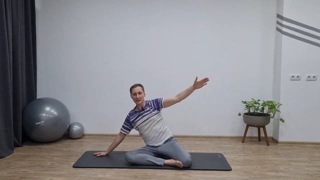Упражнение Мermаid ( Русалка) для раскрытия плечь и улучшения дыхания.