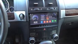 Магнитола LeTrun на Volkswagen Touareg 2008 года