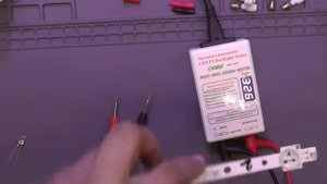 Тестер для проверки светодиодов и линеек ЖК ТВ. Обзор, тест, что внутри.