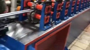 высокоскоростной станок для производства профилей маяки