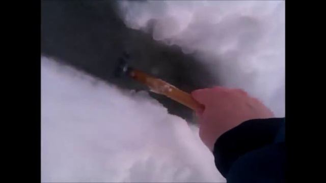 Ловля малька зимой смотреть онлайн