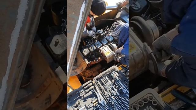 Течь из под ГБЦ. Экскаватора HYUNDAI 220.