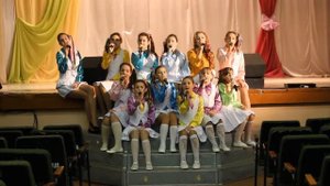 Вокальный ансамбль Карамель - "Ну что тебя так тянет танцевать"