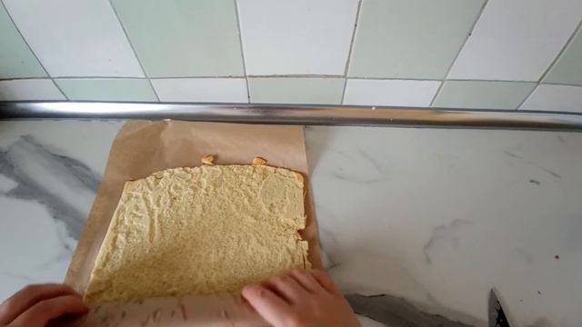 Бисквитный рулет, лёгкий и нежный
