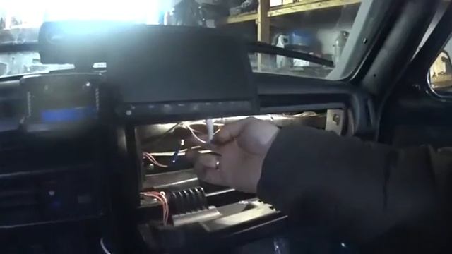 Установка ЖК в Ниву смотреть онлайн