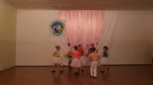 Детский танец "Веснушки"  учеников 1 класса Детской школы искусств п. Первомайск (6-7 лет)