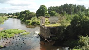 Разрушенная За́столбская ГЭС