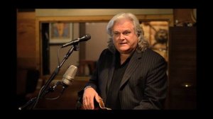 Ricky Skaggs talks to Triad-Orbit about how his Triad T3 stand and Orbit 2 / O2 boom.