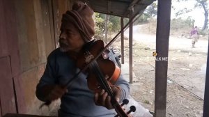 A LOCAL VIOLIN PLAYER in Parshuram Kund | Arunachal Pradesh