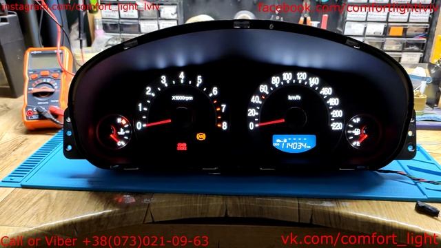 Пересвет приборной панели Hyundai Trajet смотреть онлайн