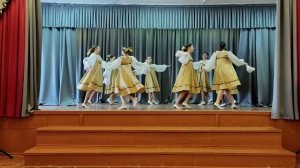 "Волжская плясовая", Исполняют: Дети МБОУ "Средняя школа №1"