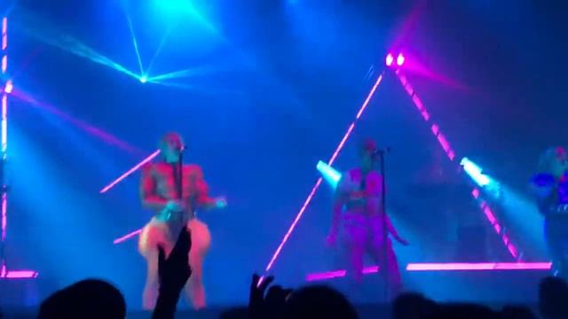 Fever Ray - “To the Moon and Back” live at Brooklyn Hangar