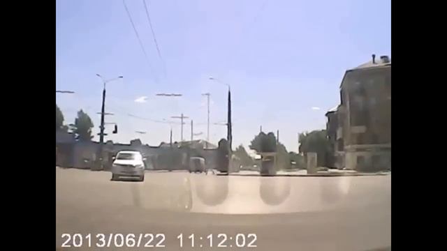 Пропустить? А зачем? [RoadCrash2616] #8 смотреть онлайн