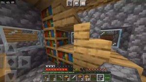 Выживание в майнкрафт бедрок на телефоне 1.19.30 | Самое начало #1