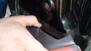 КАК СНЯТЬ ЗАДНИЕ СТОП СИГНАЛЫ Honda Mobilio 2003