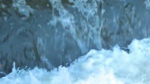 Футаж Водопад и Бурное Течение Воды. Красивый Водопад. Футажи для видеомонтажа. Видеофутажи