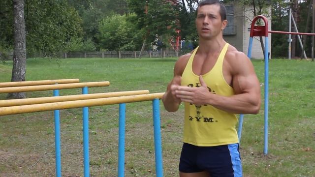 Воркаутеры - великие ХАЛТУРЩИКИ БРУСЬЕВ? Не повторяй бестолковую хитрость! смотреть онлайн