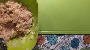 Куриные котлеты в сливочном соусе в духовке / Простой рецепт куриных котлет