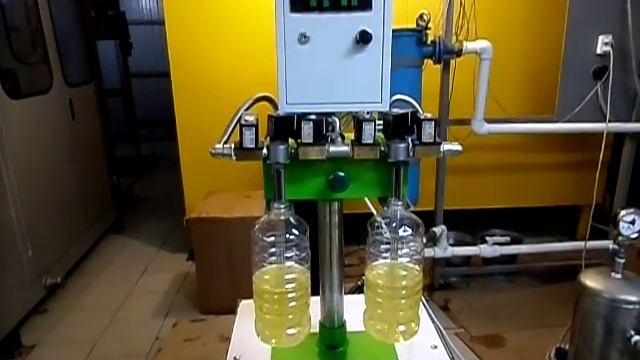 Самодельный дозатор в ПЭТ бутылку смотреть онлайн