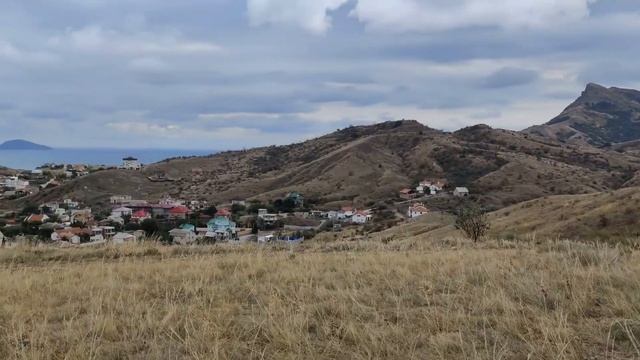 Коктебель. Горы. Набережная. Гуляем. Непредсказуемая погода.