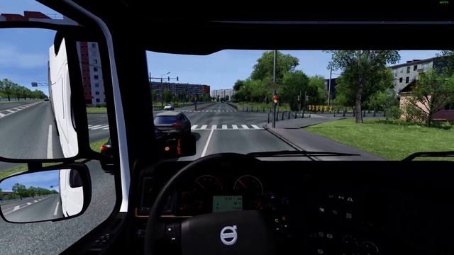 [ETS2 v1.38] едем дальше по России. Два опасных Момента. Чуть не разбился.