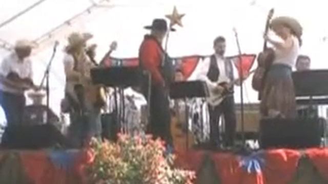 KRISTYN HARRIS - Thank Heaven for Dale Evans (Live) смотреть онлайн