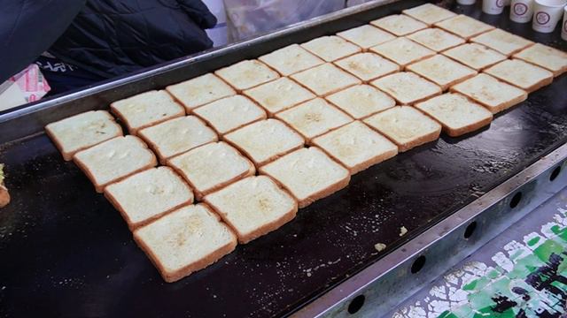 서울여행에서 알차게 먹는법! 동묘시장,망원시장맛집,망원빵지순례/먹방vlog/칼국수, 맘모스빵, 맘모롤,천원토스트,닭강정,호떡,서울맛집 #먹방 #먹방브이로그 #서울여행