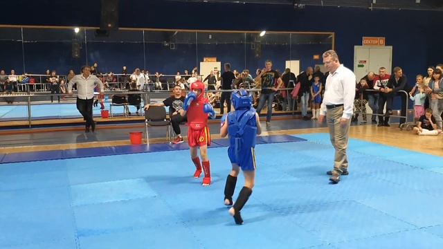 Ушу-саньда, Дима Ветренко, кр, & Герман Разуваев син, 1/2, Межрег турнир в г Старый Оскол,10.2022г смотреть онлайн