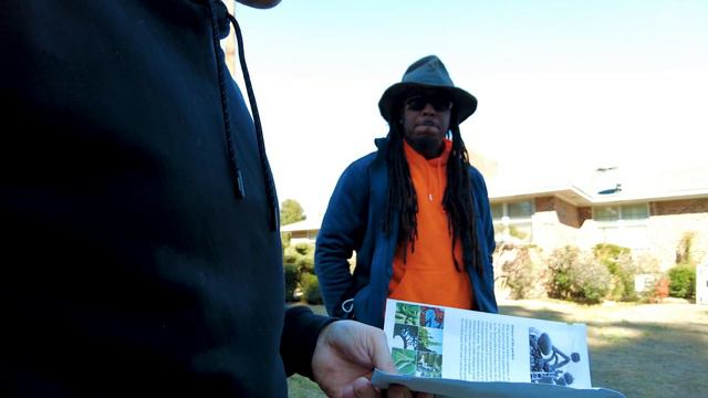 I met the gardener at Pearl Fryar's Topiary Garden in South Carolina смотреть онлайн