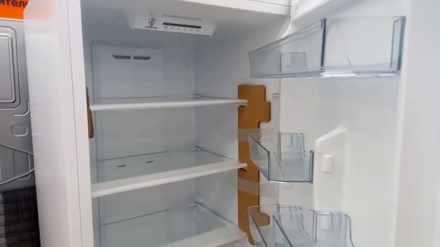 Холодильник Dexp RF CN305NMA смотреть онлайн