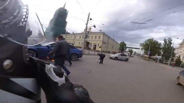 горит бмв пермь смотреть онлайн