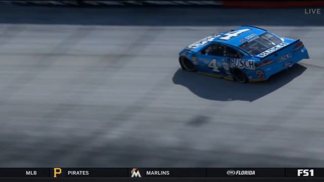 Monster Energy NASCAR Cup Series 2018. FP1 Bristol Motor Speedway. Kevin Harvick Failure Crash