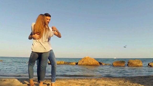 Kizomba - Anna Alekseeva & Roman Kuriksha смотреть онлайн